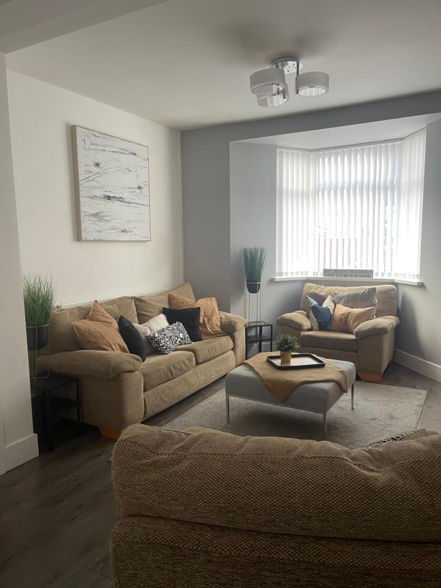 Modern, Spacious And Central Location Aberdare Exteriér fotografie