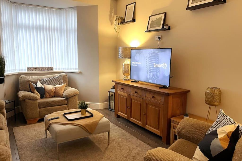 Modern, Spacious And Central Location Aberdare Exteriér fotografie